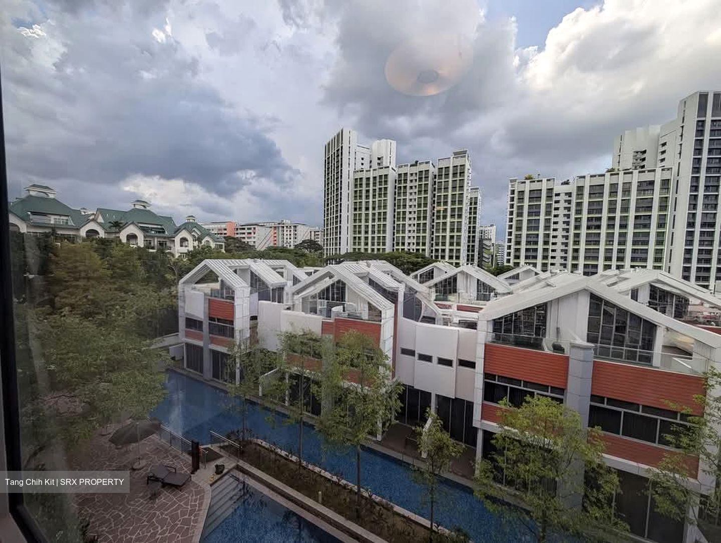 Woodhaven (D25), Condominium #579100541